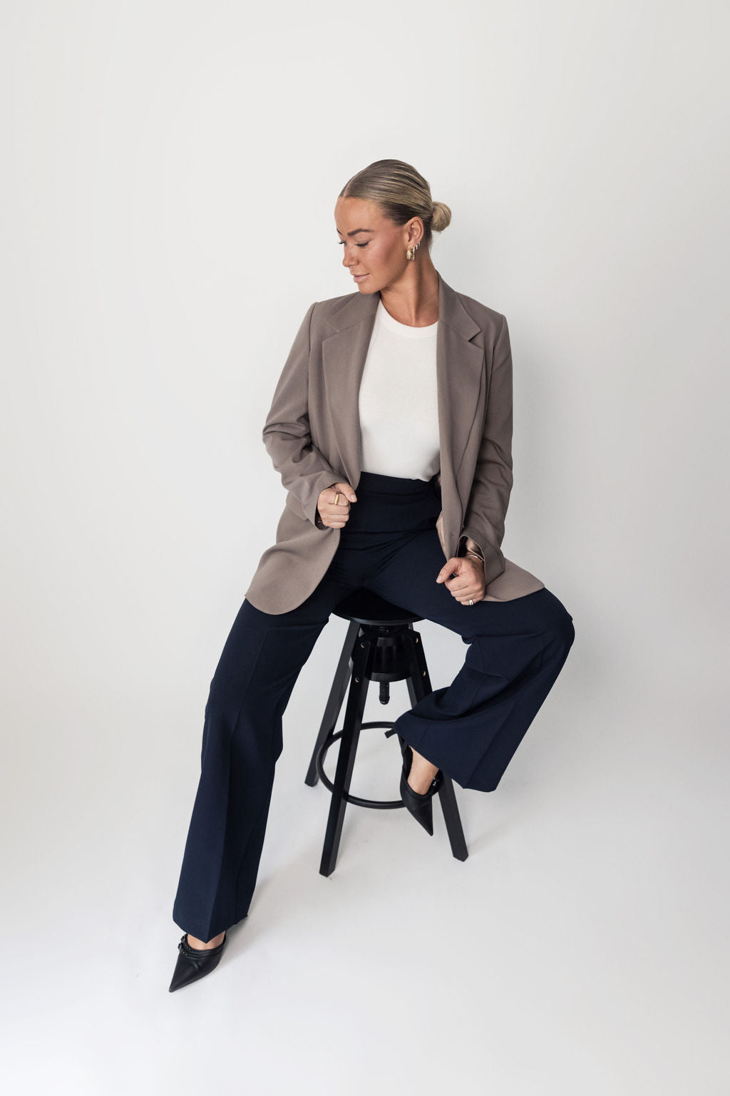 LA SUITs oversized taupe blazer til kvinder